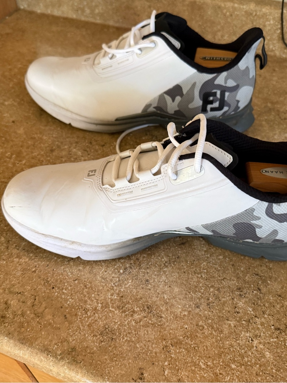 FootJoy Men's Athletic Golf Shoe White and Gray